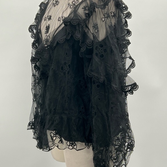 CHLOÉ ~ CHLOÉ LACE BLACK LONG SLEEVE BLOUSE WITH BAND COLLAR FLORAL DETAIL - Picture 6 of 16